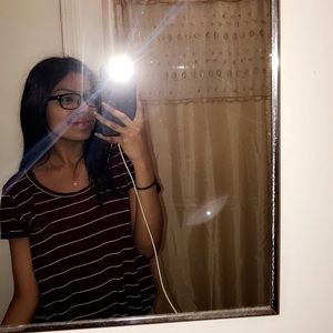 Meet your Posher, Leslie